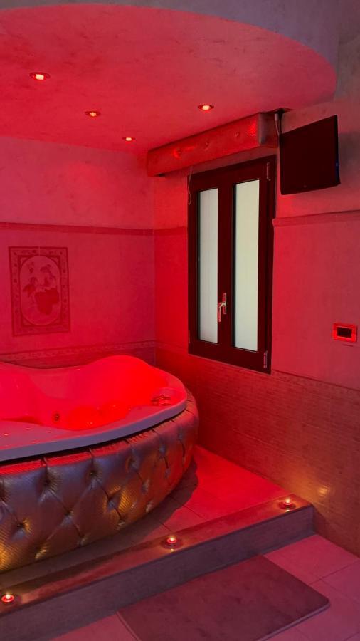 B&B Wanderlust カターニア エクステリア 写真